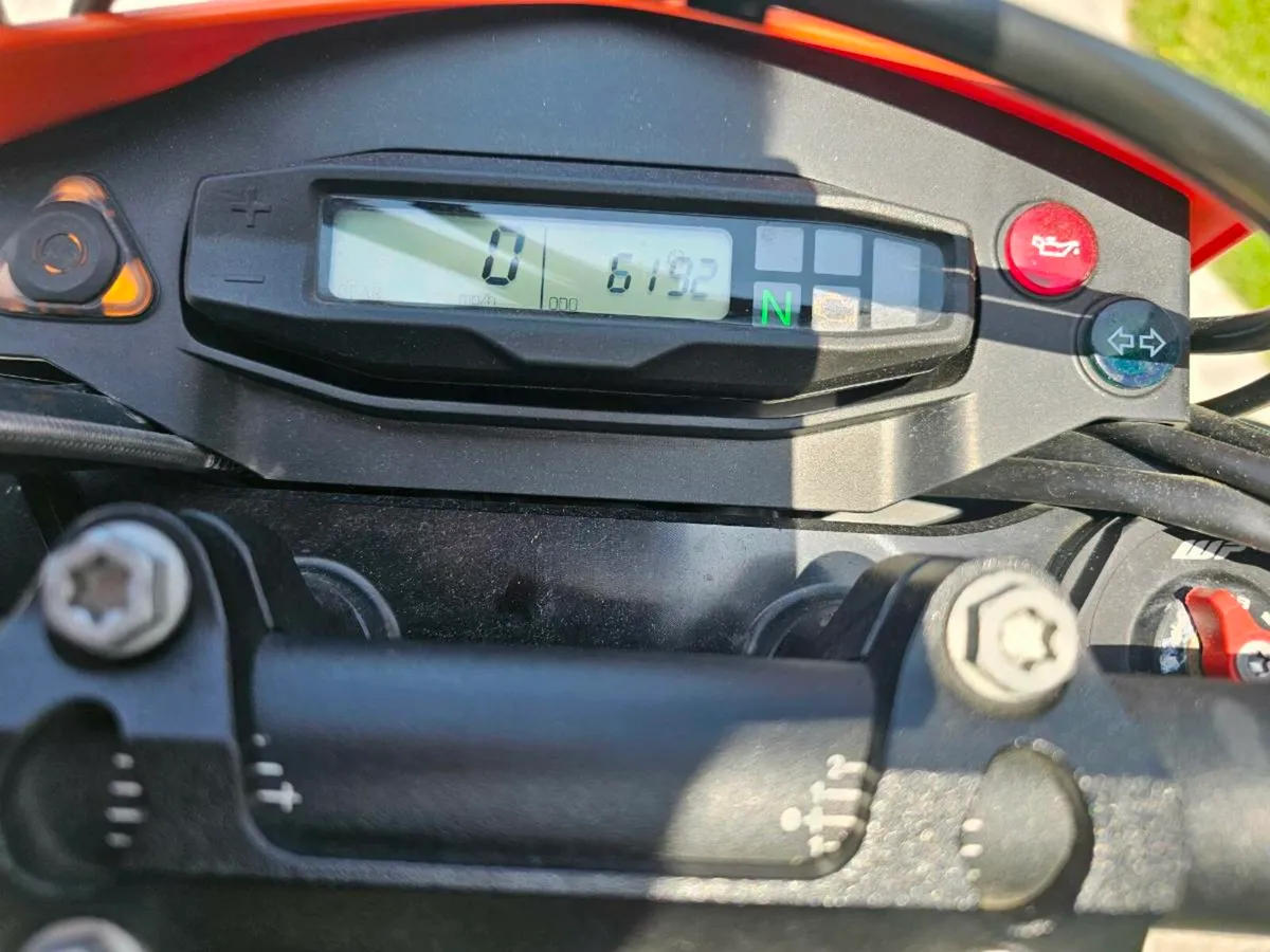 Ktm 690 smcr - Image 3