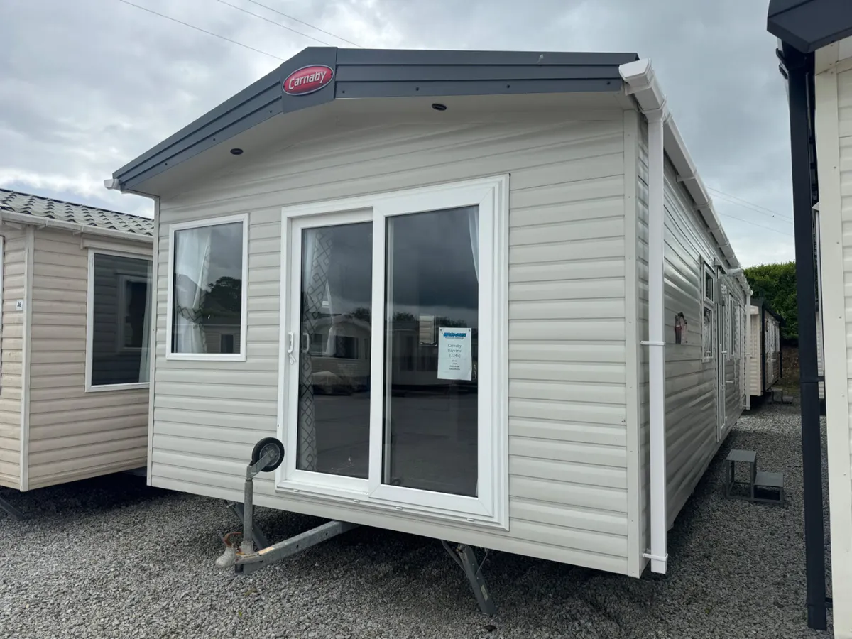 Carnaby Bayview 35X12 2 bed - Image 1