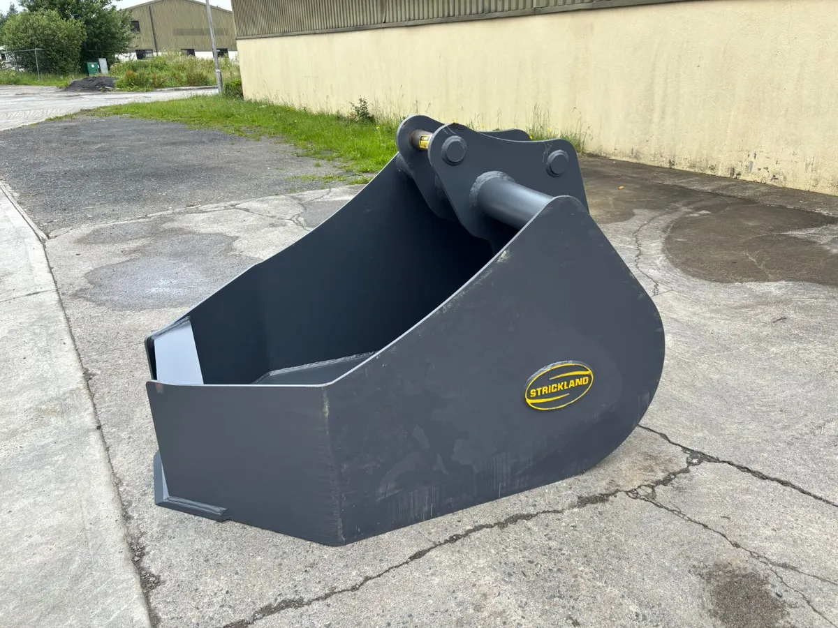 CONCRETE POURING BUCKET 14T - Image 1