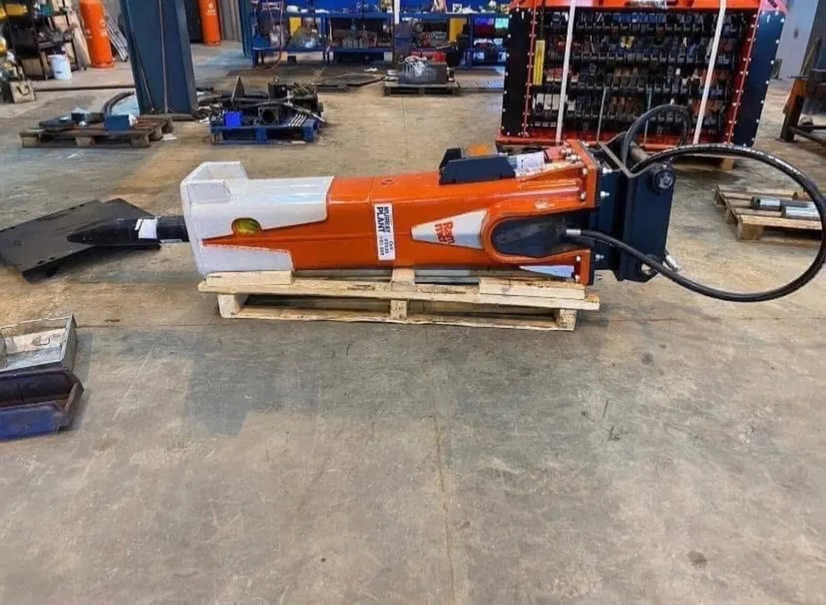 Rammer BR2577 Hydraulic Hammer/ Breaker 20-35T - Image 3