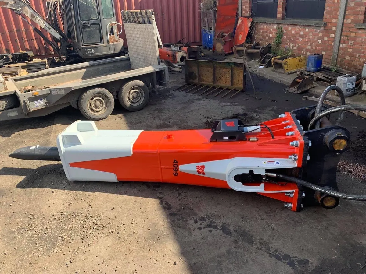 Rammer BR4099 Hydraulic Breaker/ Hammer 36-55T - Image 2