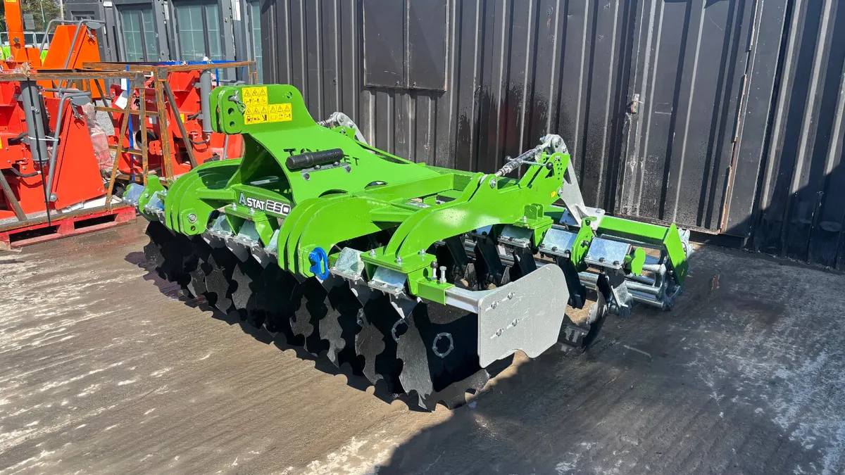 New Tolmet 2.5M Disc Harrow with Crumbler - Image 4