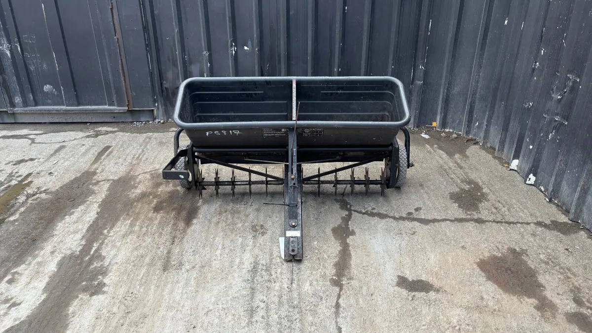 Agri-Fab Seed/ Fertilzer Spreader to suit Quad - Image 2