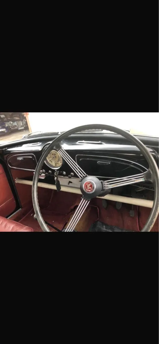 1961 Morris Minor - Image 2