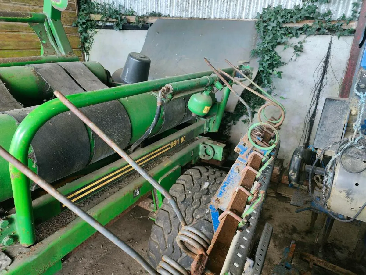 McHale Wrapper private use.14581 bale count - Image 4