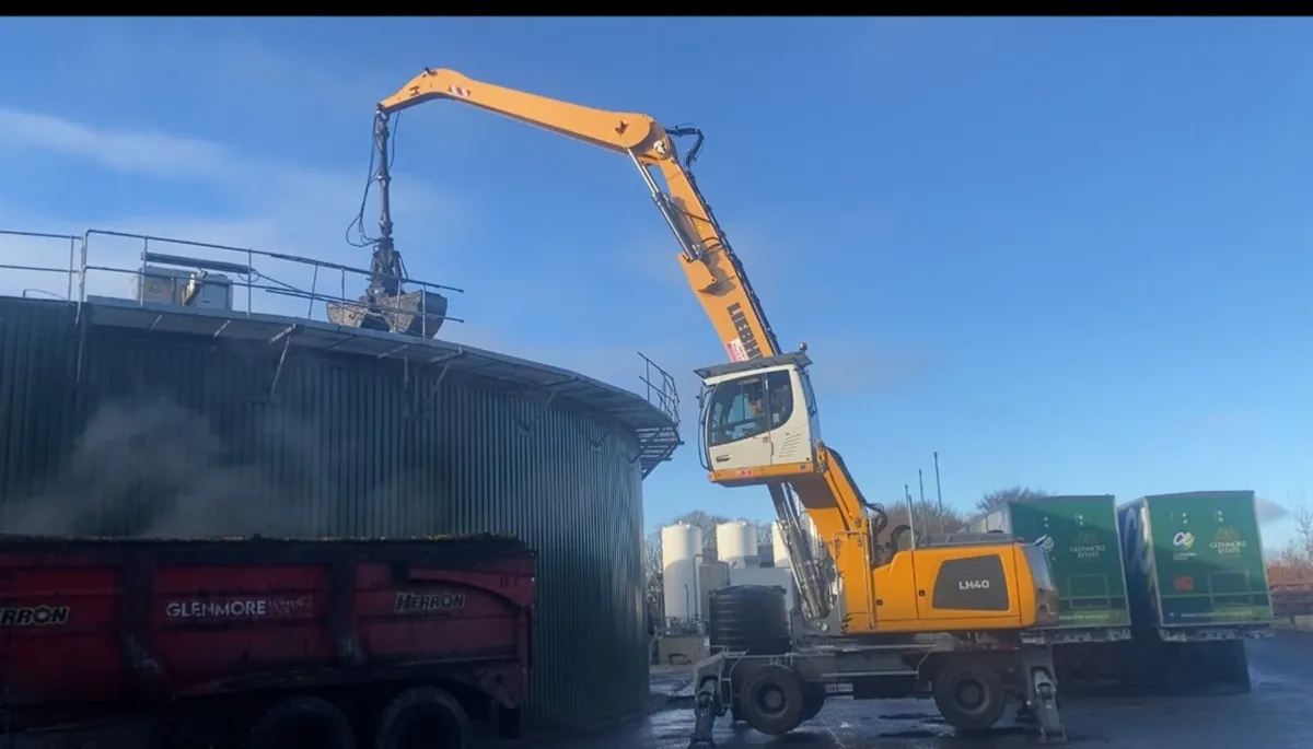 SELF DRIVE HIRE Digger Dump Telehandler rockhammer - Image 4