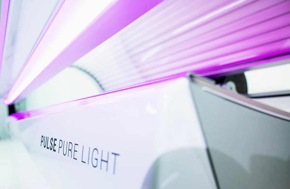 ERGOLINE SPIRIT SUNBED - Image 3