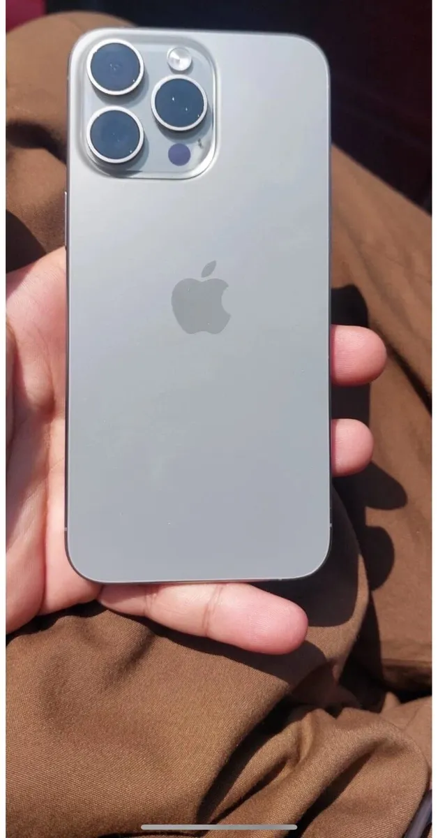 iPhone 15 pro max 256GB - Image 1