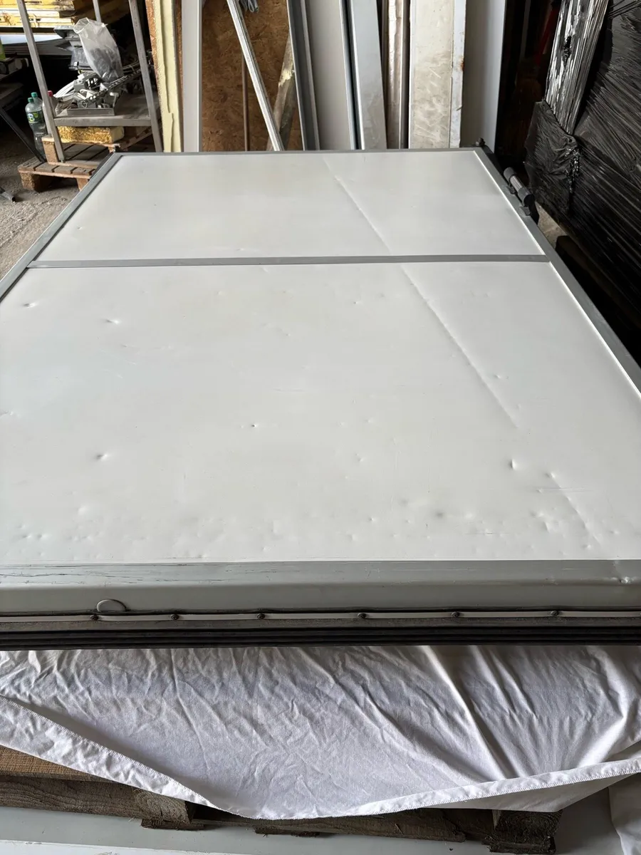 MTH Coldroom Sliding Door - Image 1