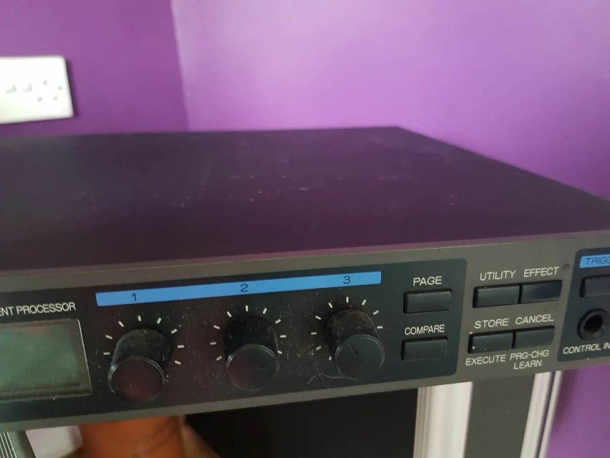 Digital Reverb Delay Chorus Guitar  Multi-Effect - Image 2