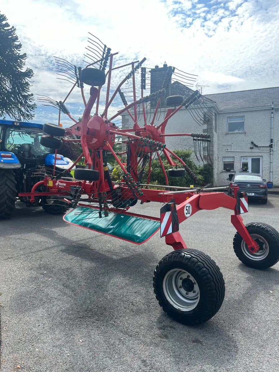 Kverneland 9472 Rake - Image 4