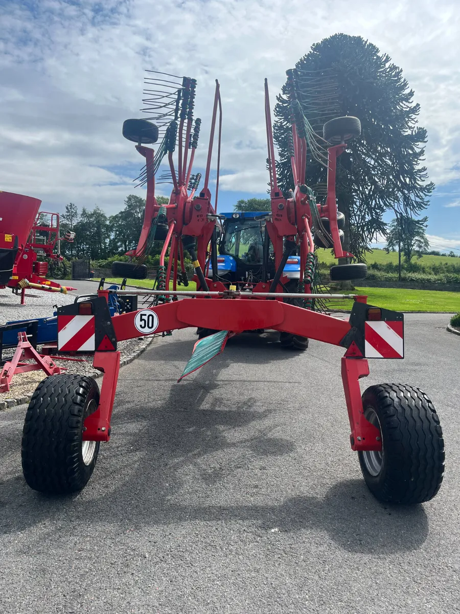 Kverneland 9472 Rake - Image 3