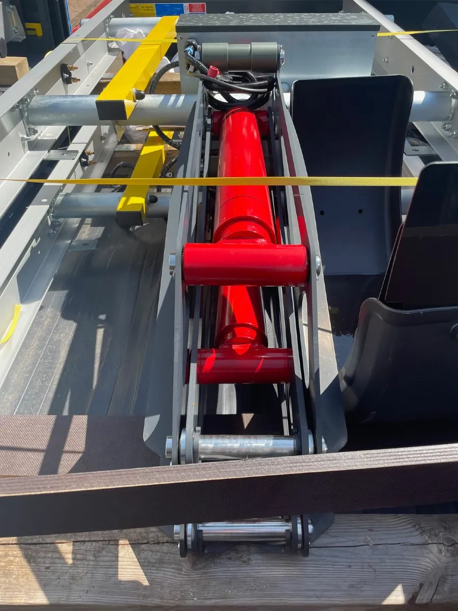 Ingimex & Scatolini Parts  Gray's Bodies, Kilcock - Image 1