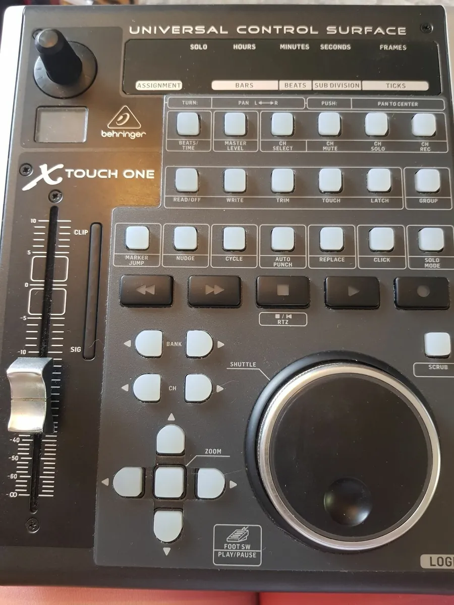 Behringer X-TOUCH ONE Universal  DAW Controller - Image 1