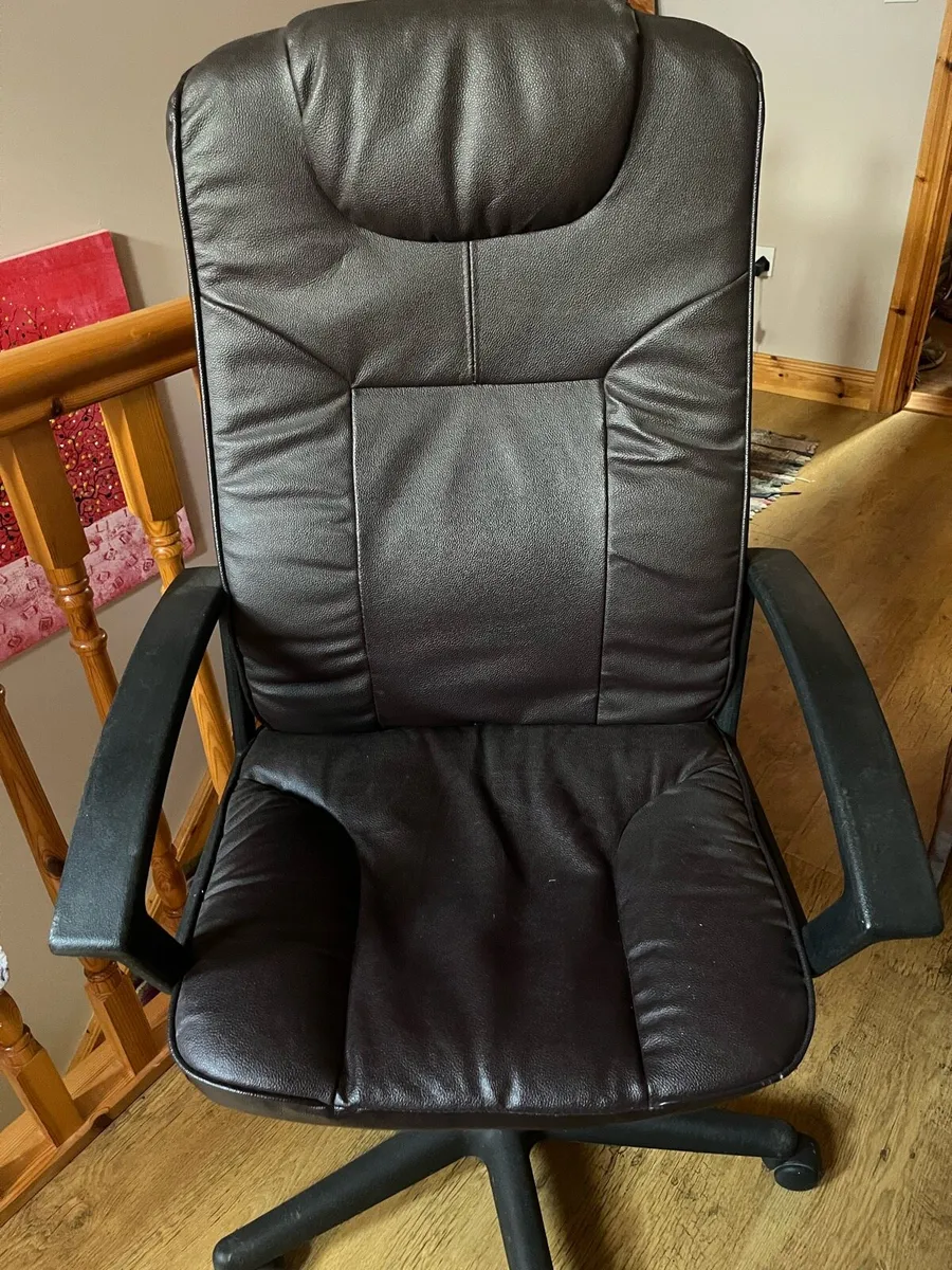 Office chair and 2 dining/occasion chairs - Image 1