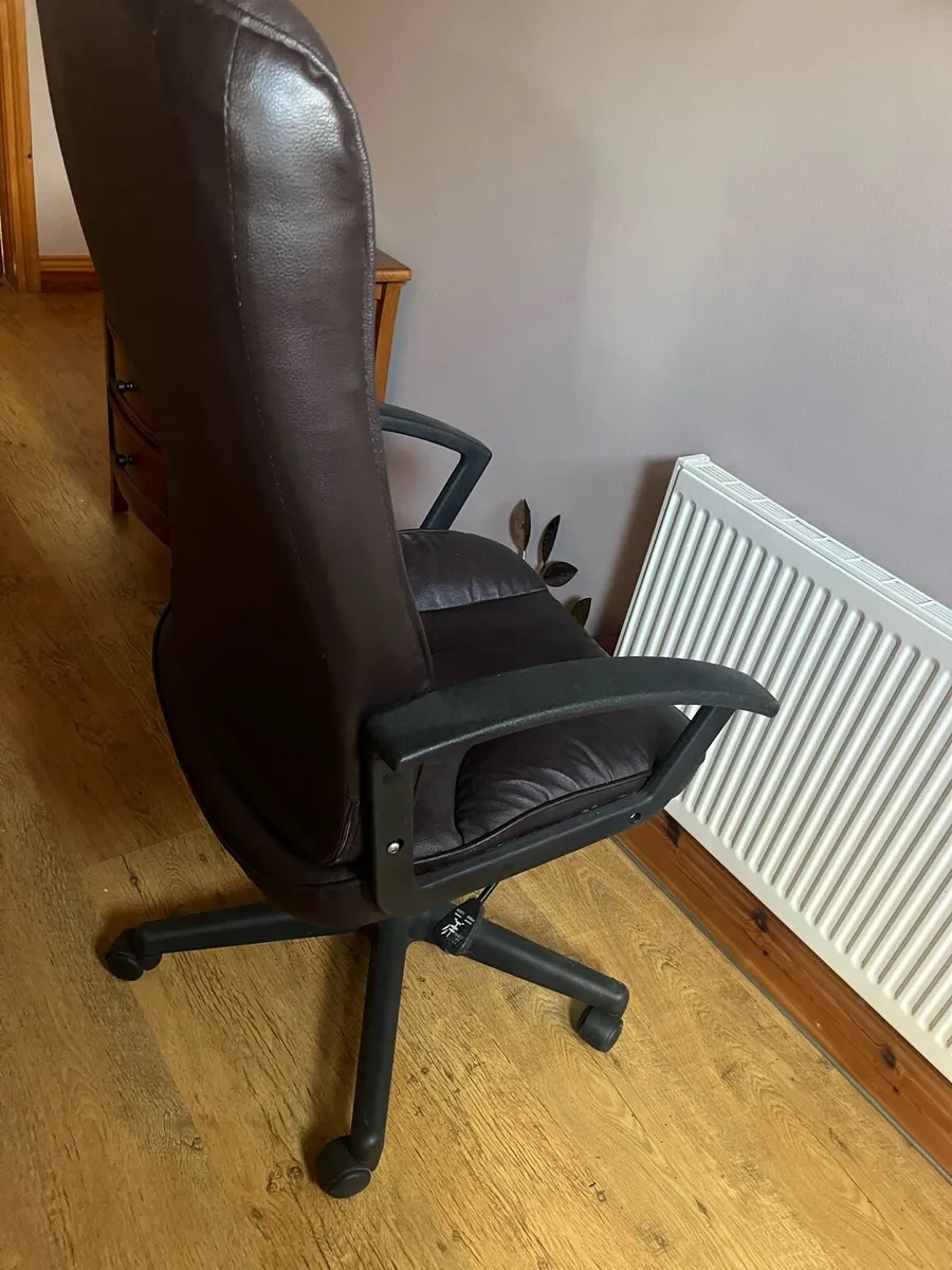 Office chair and 2 dining/occasion chairs - Image 2