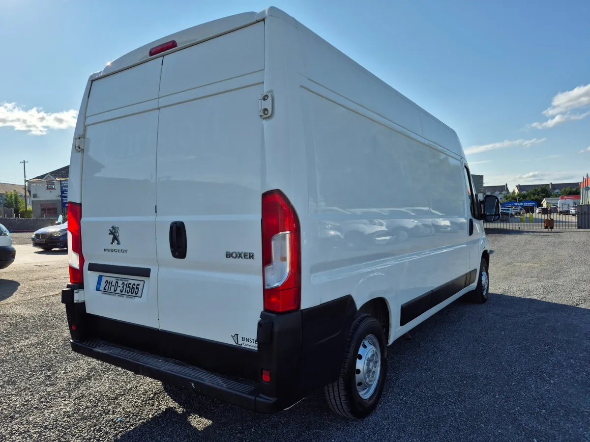 Peugeot Boxer Includes VAT - Image 3