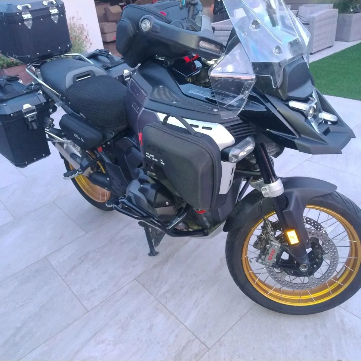 motorcycle - Image 4