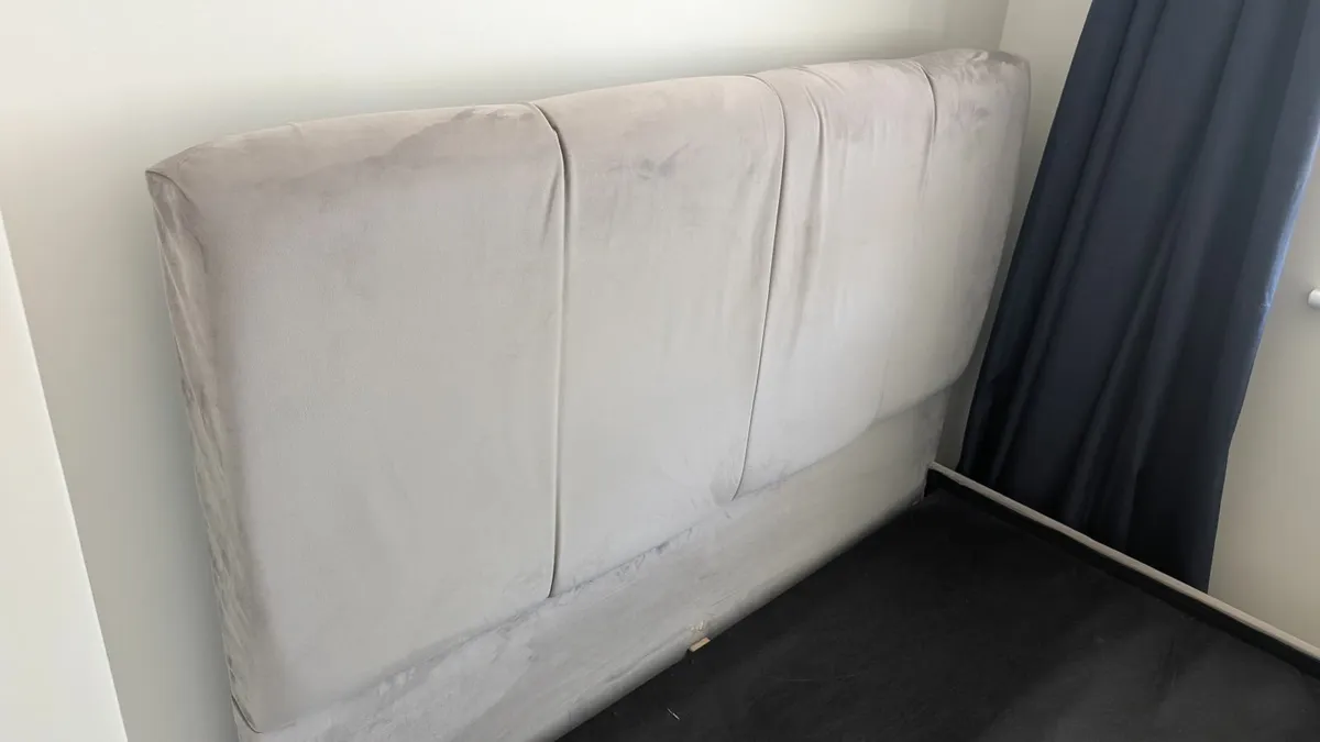 King size bed frame - Image 4