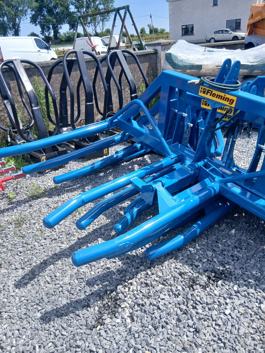 New Fleming Double bake handlers for sale. - Image 2