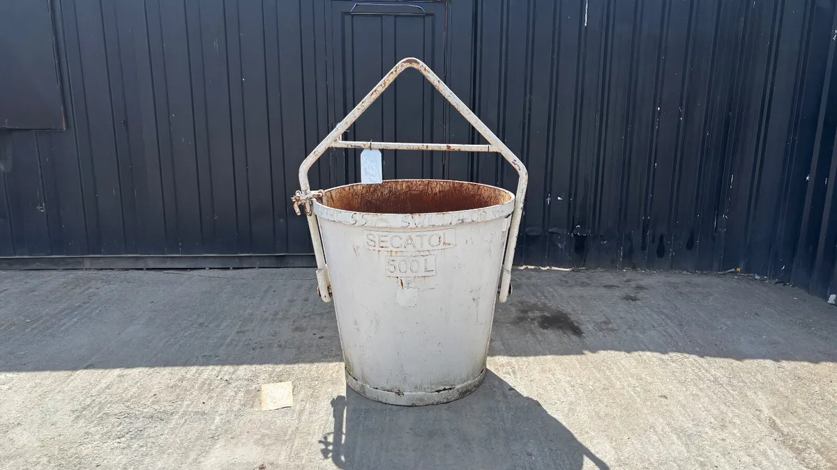 500 Litre Bucket to suit crane - Image 2