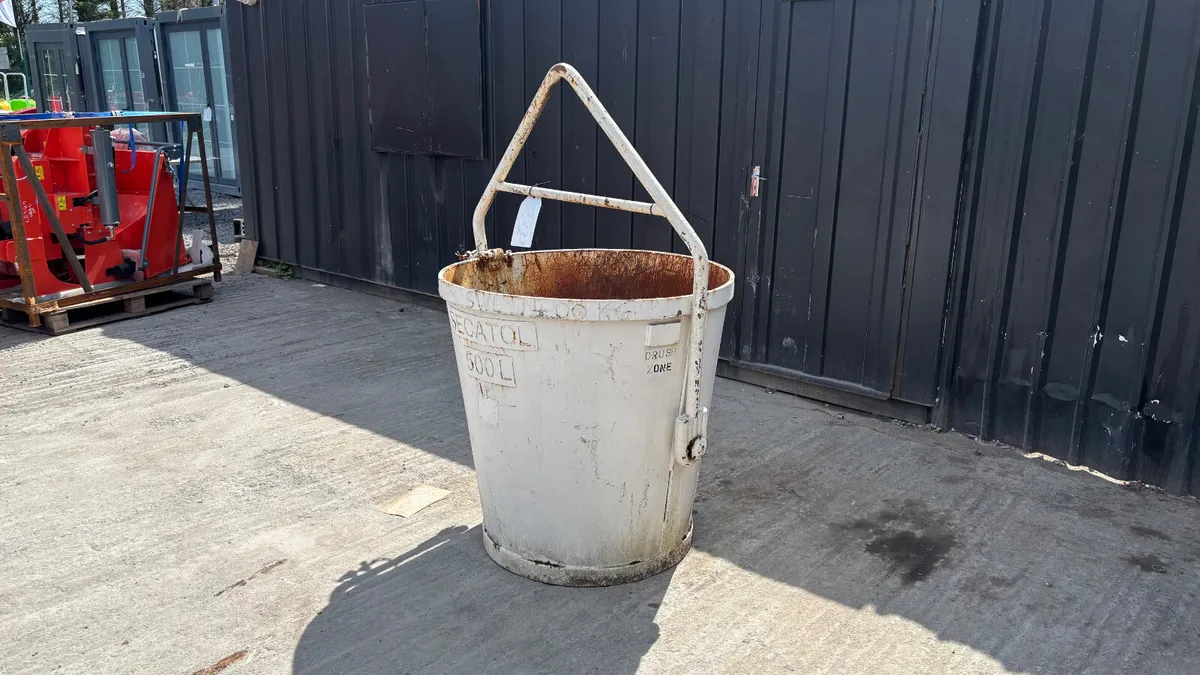500 Litre Bucket to suit crane - Image 3