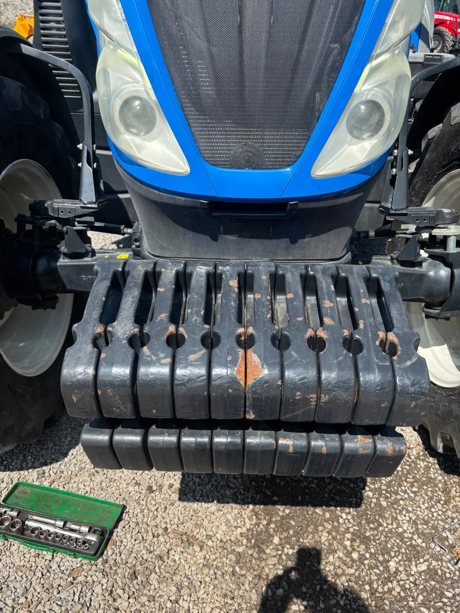 New Holland  weighs - Image 4