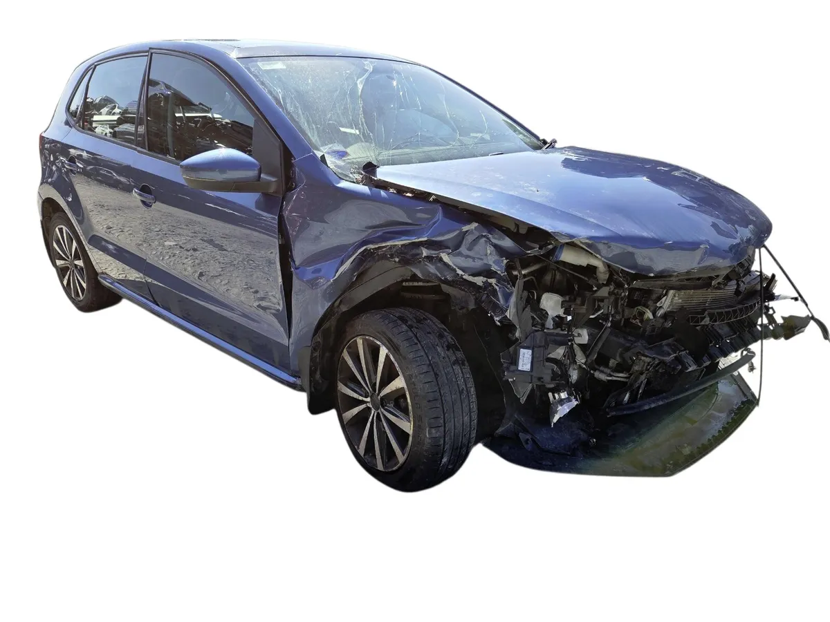 2016 VOLKSWAGEN POLO Breaking/Dismantling - Image 1