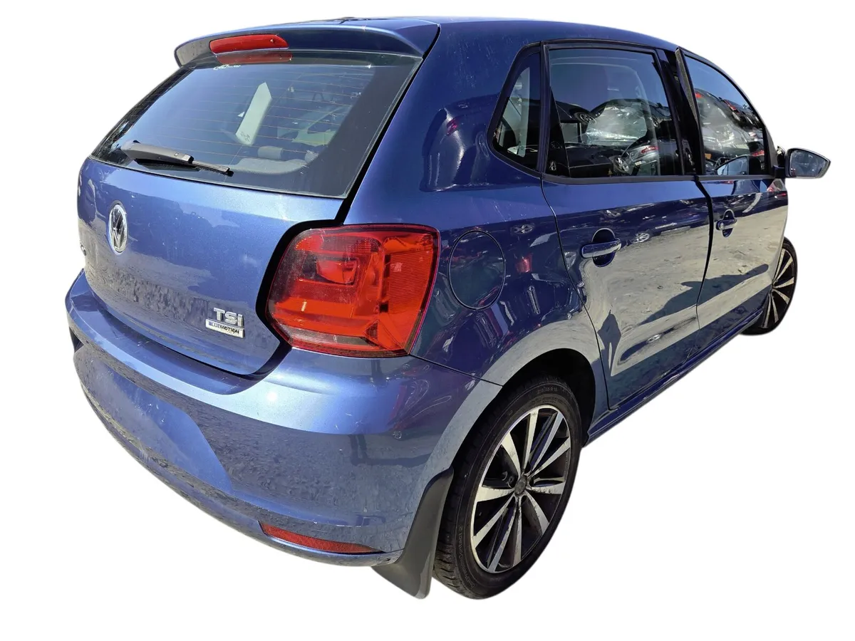 2016 VOLKSWAGEN POLO Breaking/Dismantling - Image 3