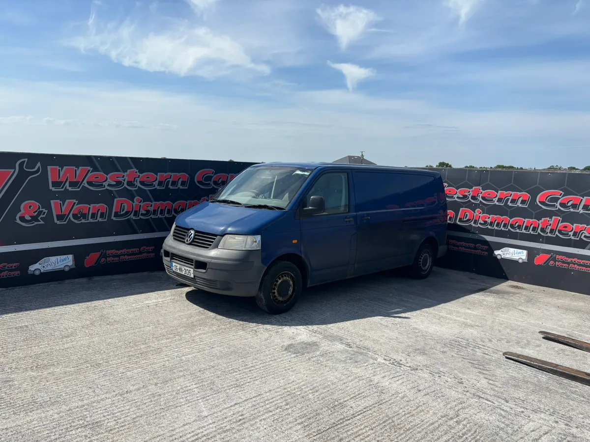2006 vw transporter 1.9 tdi  for dismantling - Image 1