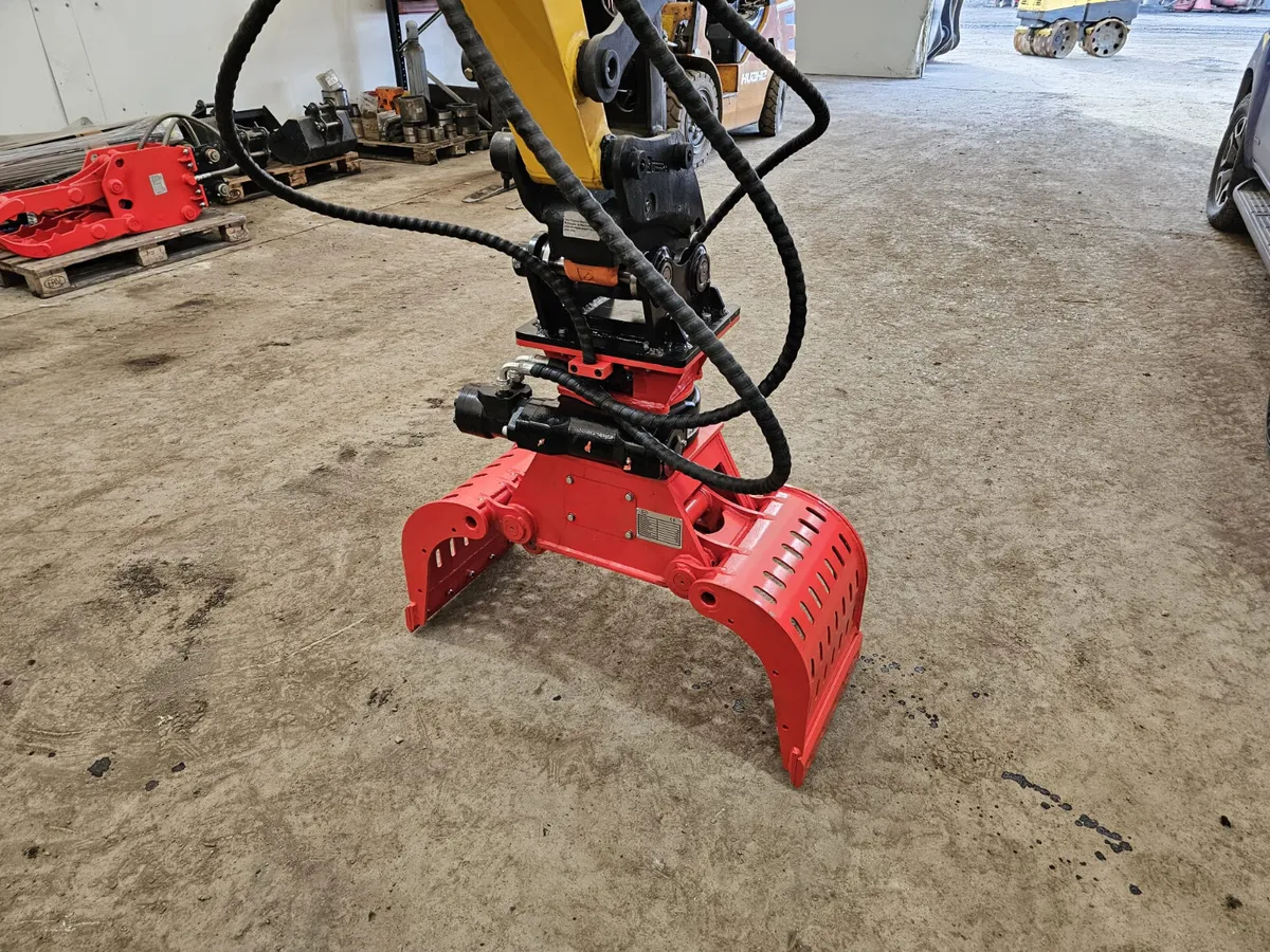 Rotating Selector Grab for 2.5ton-4ton mini digger - Image 2