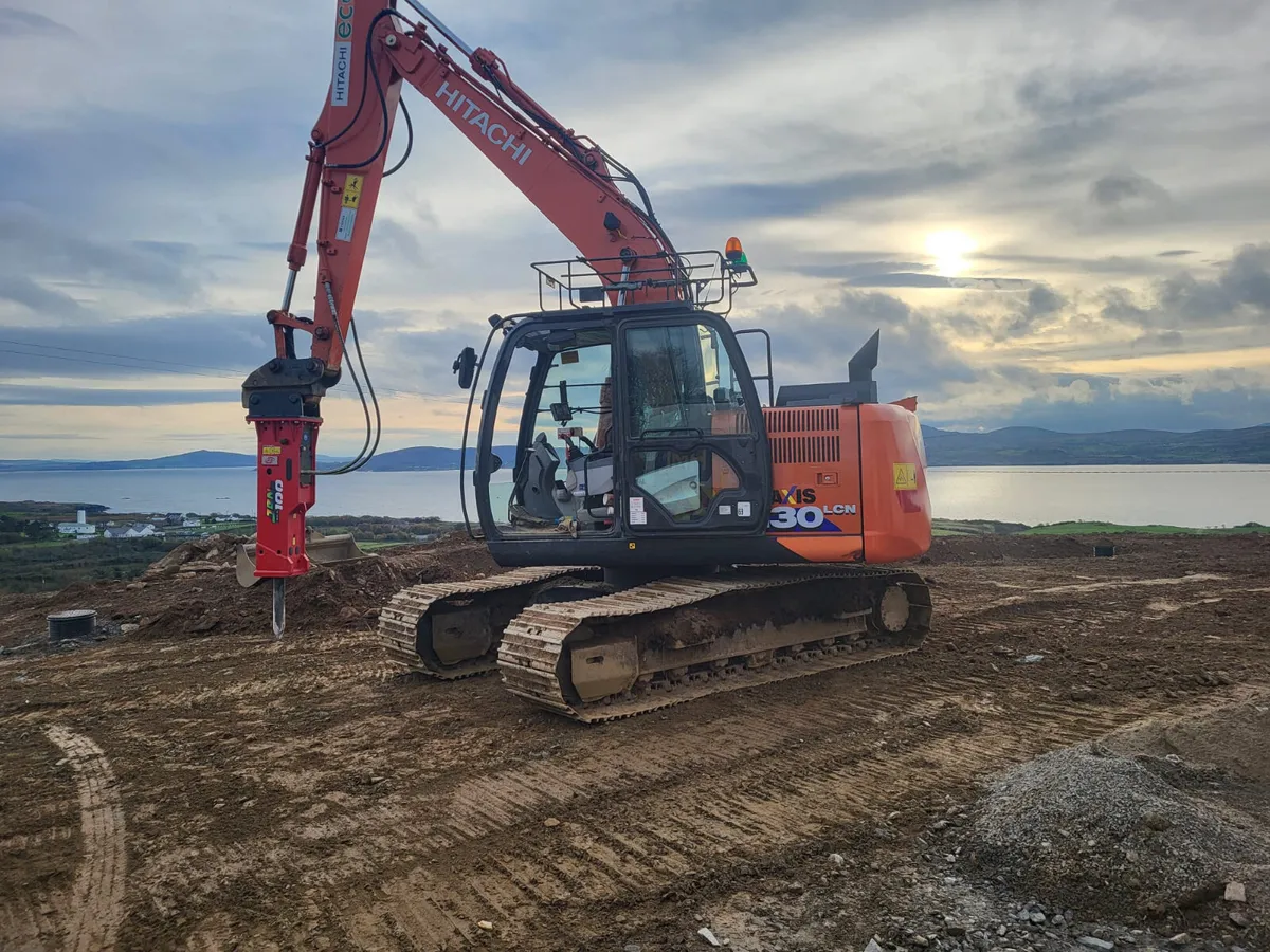 JAB Rockbreaker 8 Ton - 13 Ton - Image 4