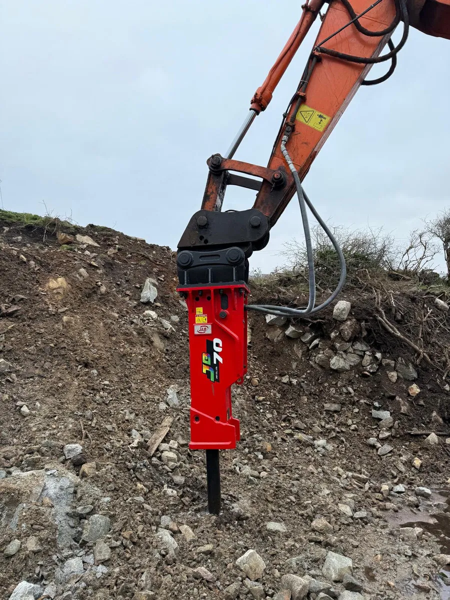 JAB Rockbreaker 8 Ton - 13 Ton - Image 3
