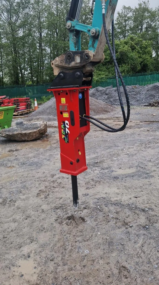 JAB Rockbreakers 3.5 Ton - 8 Ton - Image 1