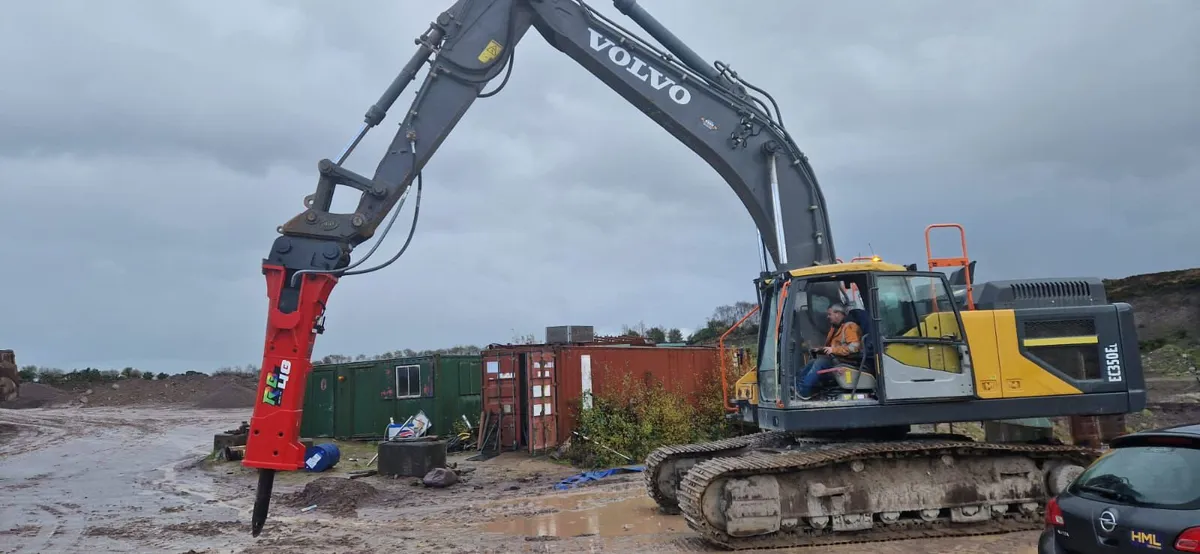 QUARRY SPEC ROCKBREAKERS 2 TON - 5 TON HAMMERS - Image 2