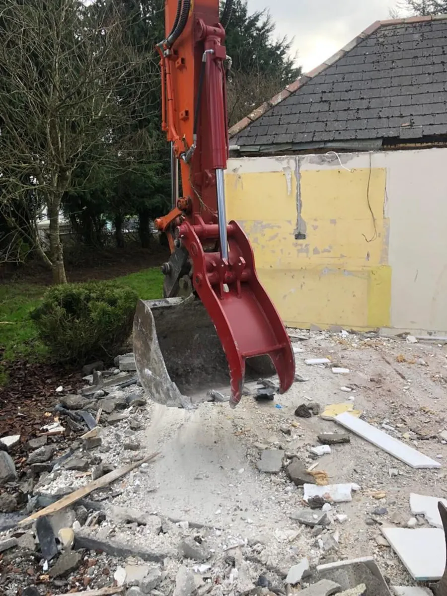 HYDRAULIC THUMBS TO SUIT 1 TON - 18 TON EXCAVATORS - Image 3