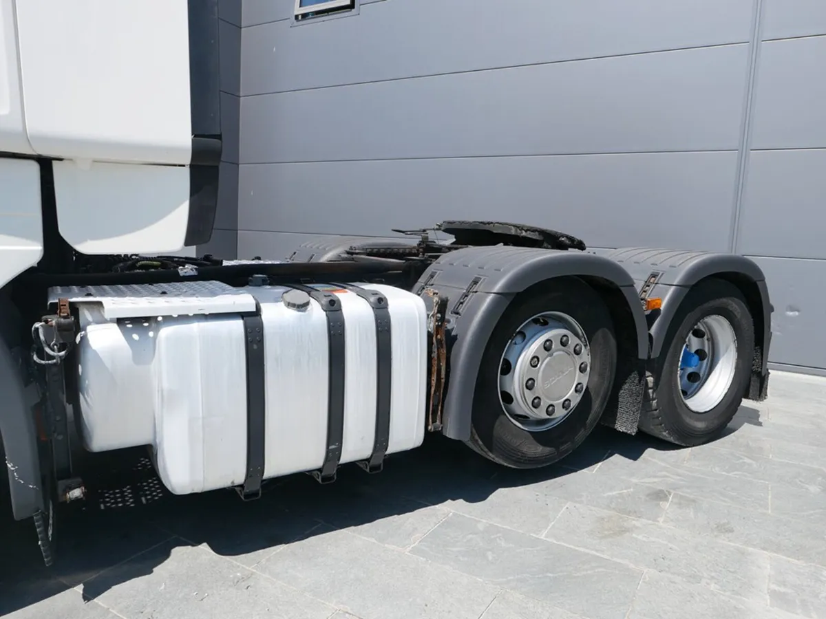 Scania R480  Topline 6x2 Midlift Auto gearbox - Image 4