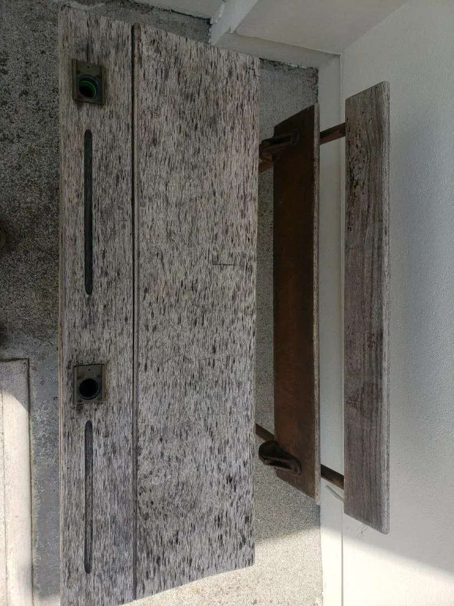 Old School Desk - Image 2