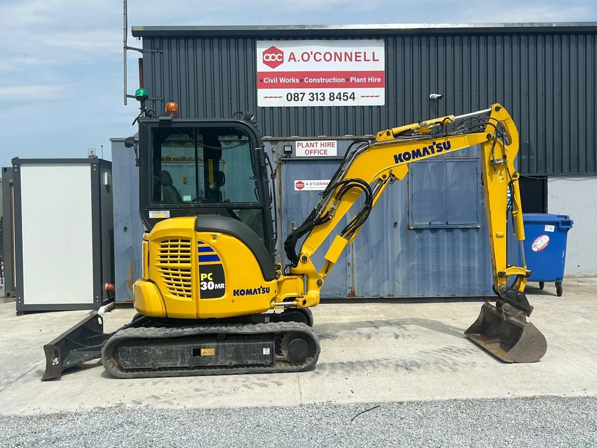 2021 Komatsu pc30 - Image 3