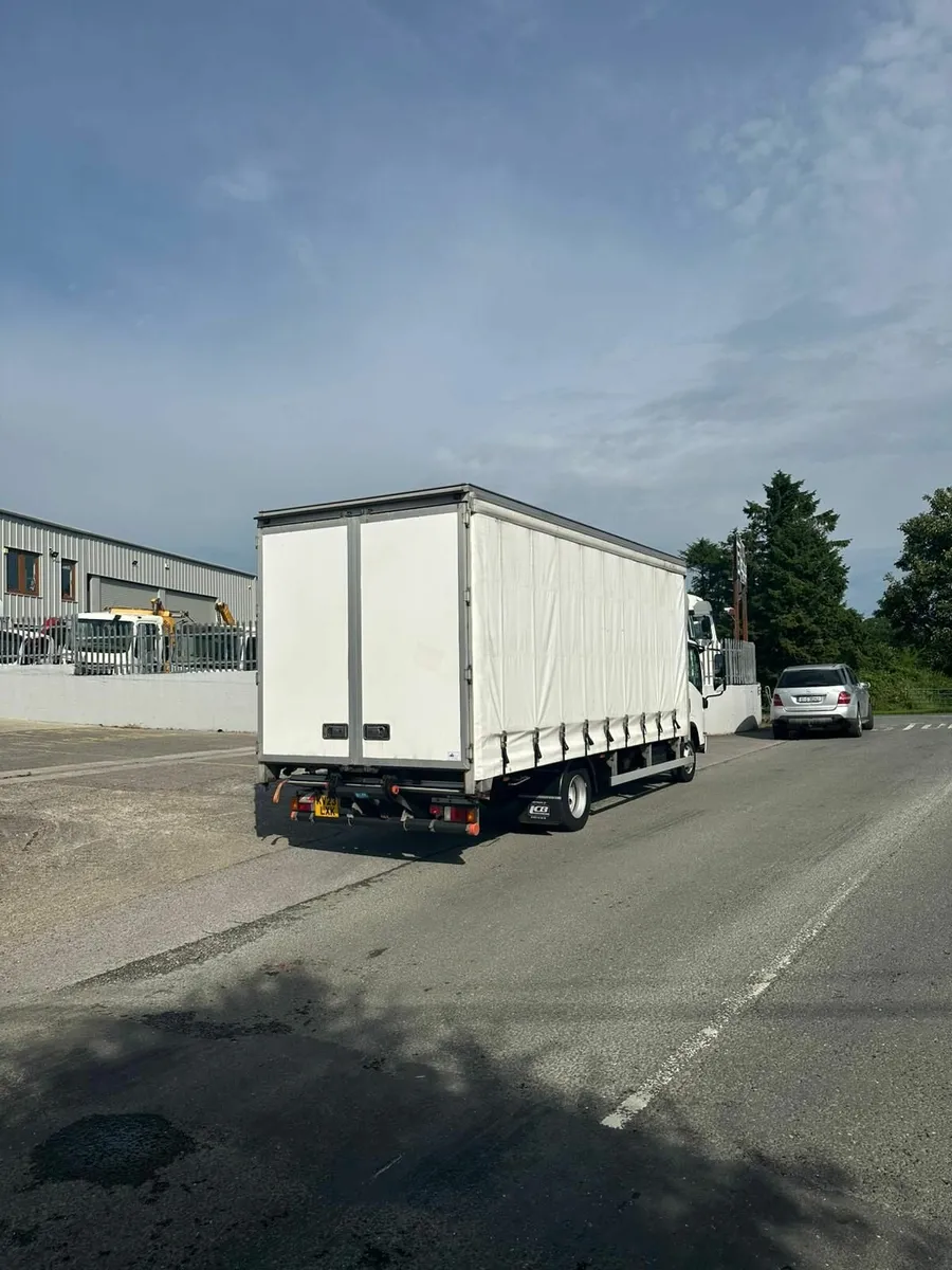 2023 - Isuzu N75 190 curtain-sider - Image 3