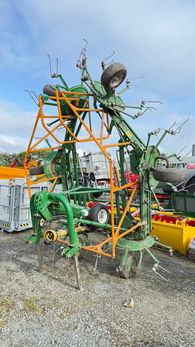 Malone Tedd-Air 840 Tedder - €8,000 + VAT - Image 1