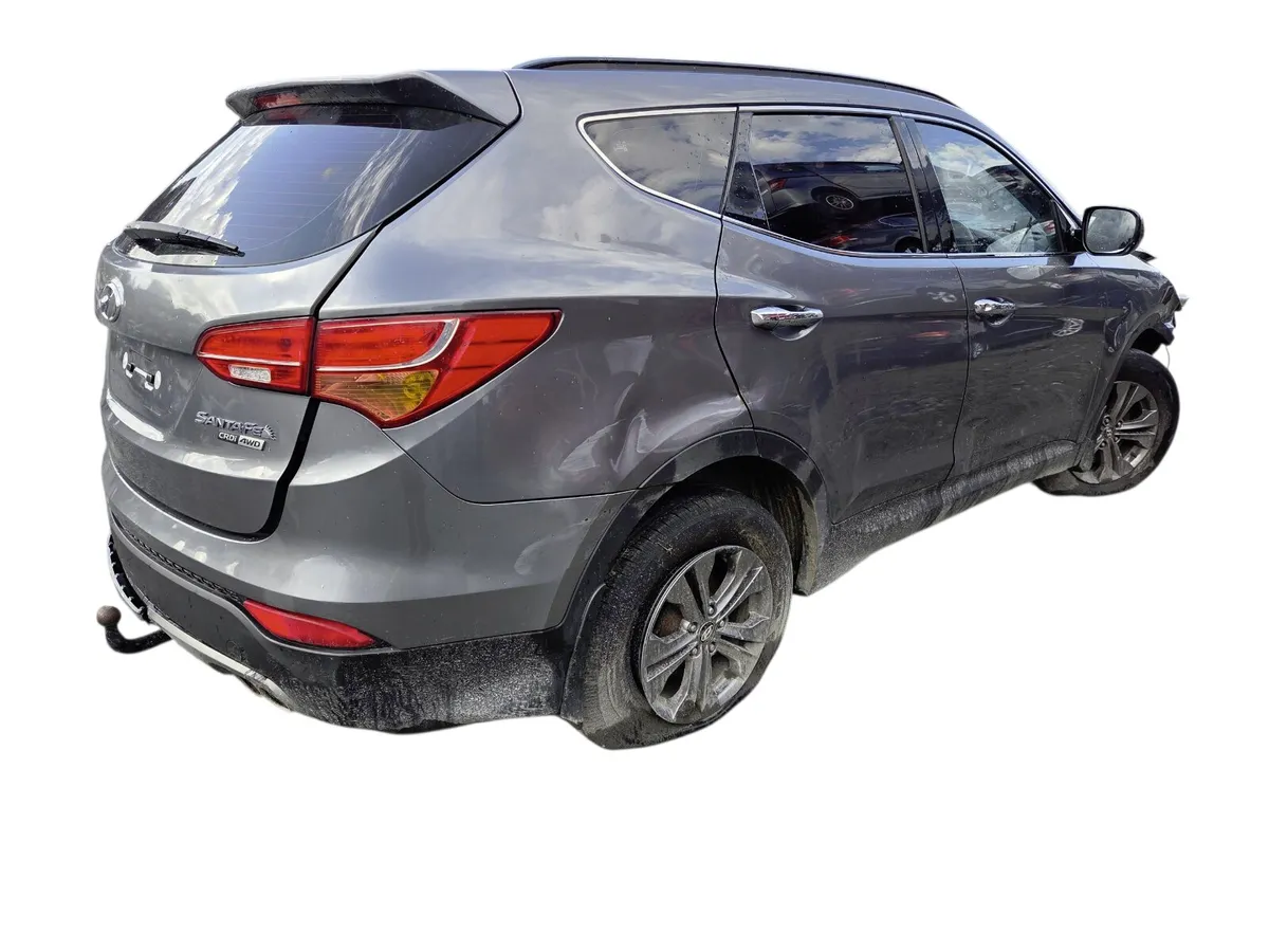 2013 HYUNDAI SANTA FE Breaking/Dismantling - Image 1