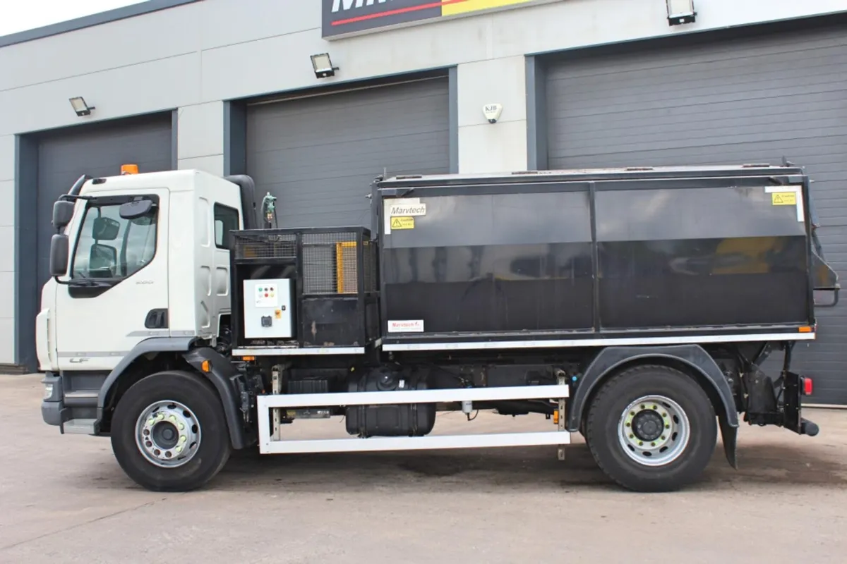 2023 DAF LF 260 4X2  18 TON TIPPING HOTBOX - Image 4