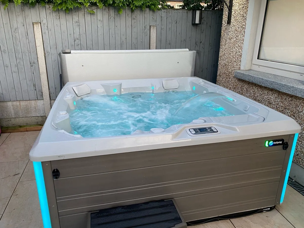 Hotsprings Spa / Hot Tub - Image 2