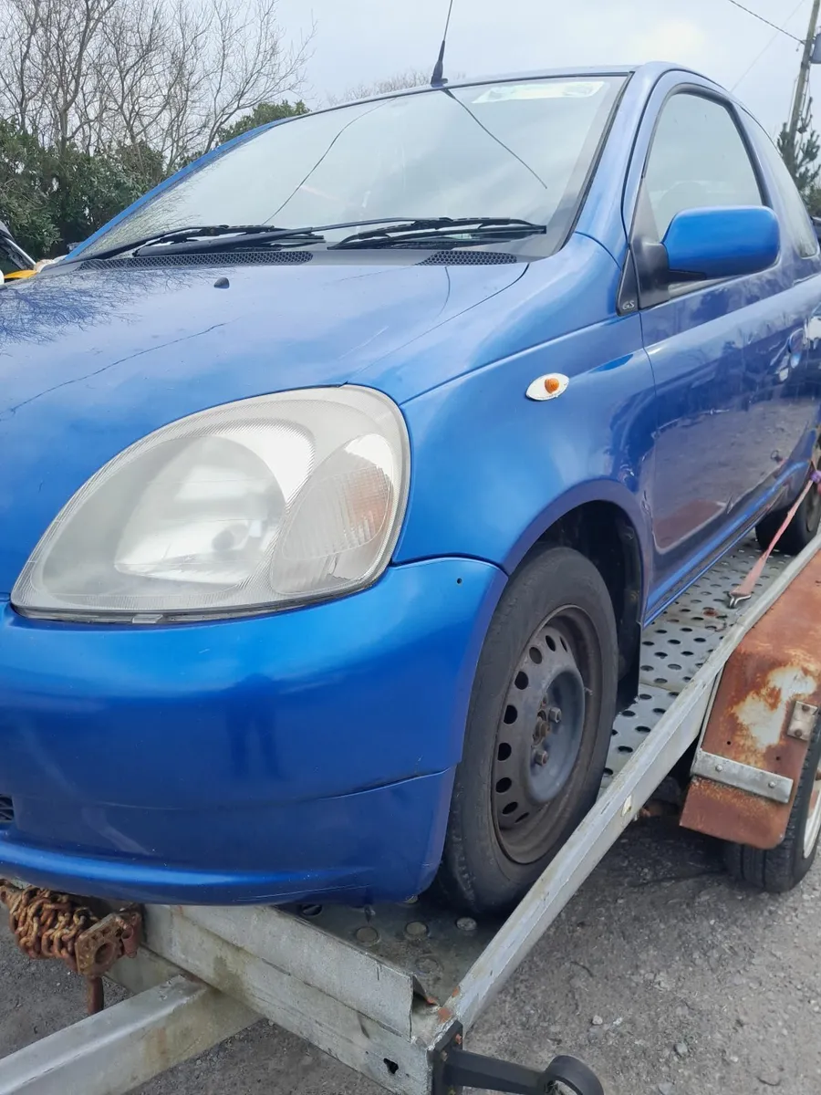 Toyota hiace, land cruiser corolla avensis parts - Image 1