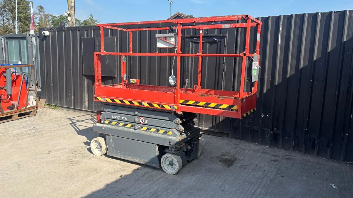 SkyJack SJ19 - Image 3