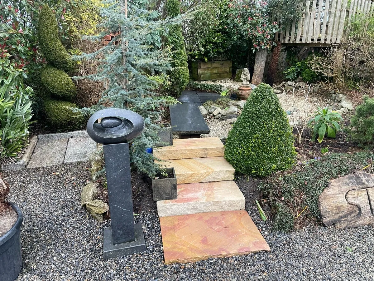 Solid marble/ slate egg statue - Image 1