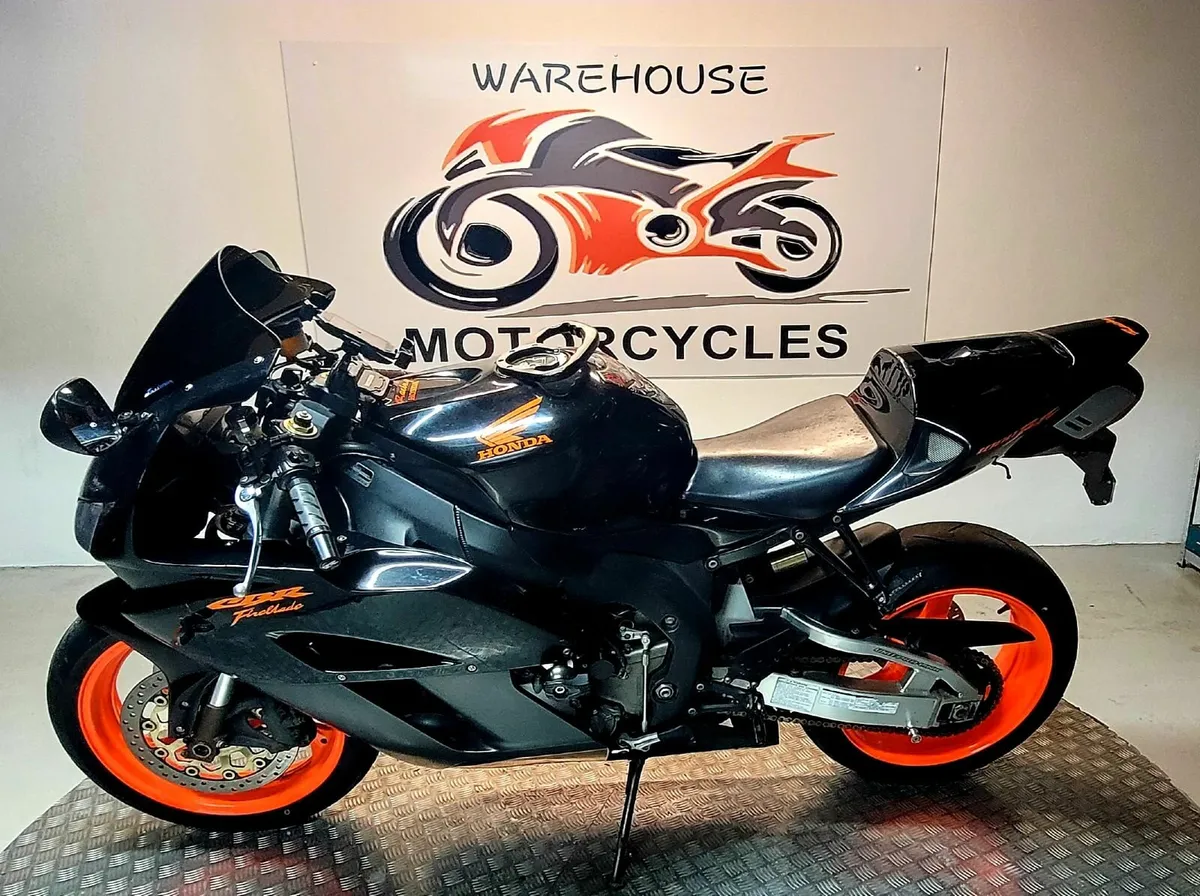 2005 Honda CBR1000 - Image 3