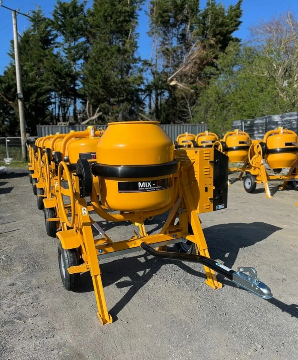 Diesel Fast Tow Mixers - Image 1