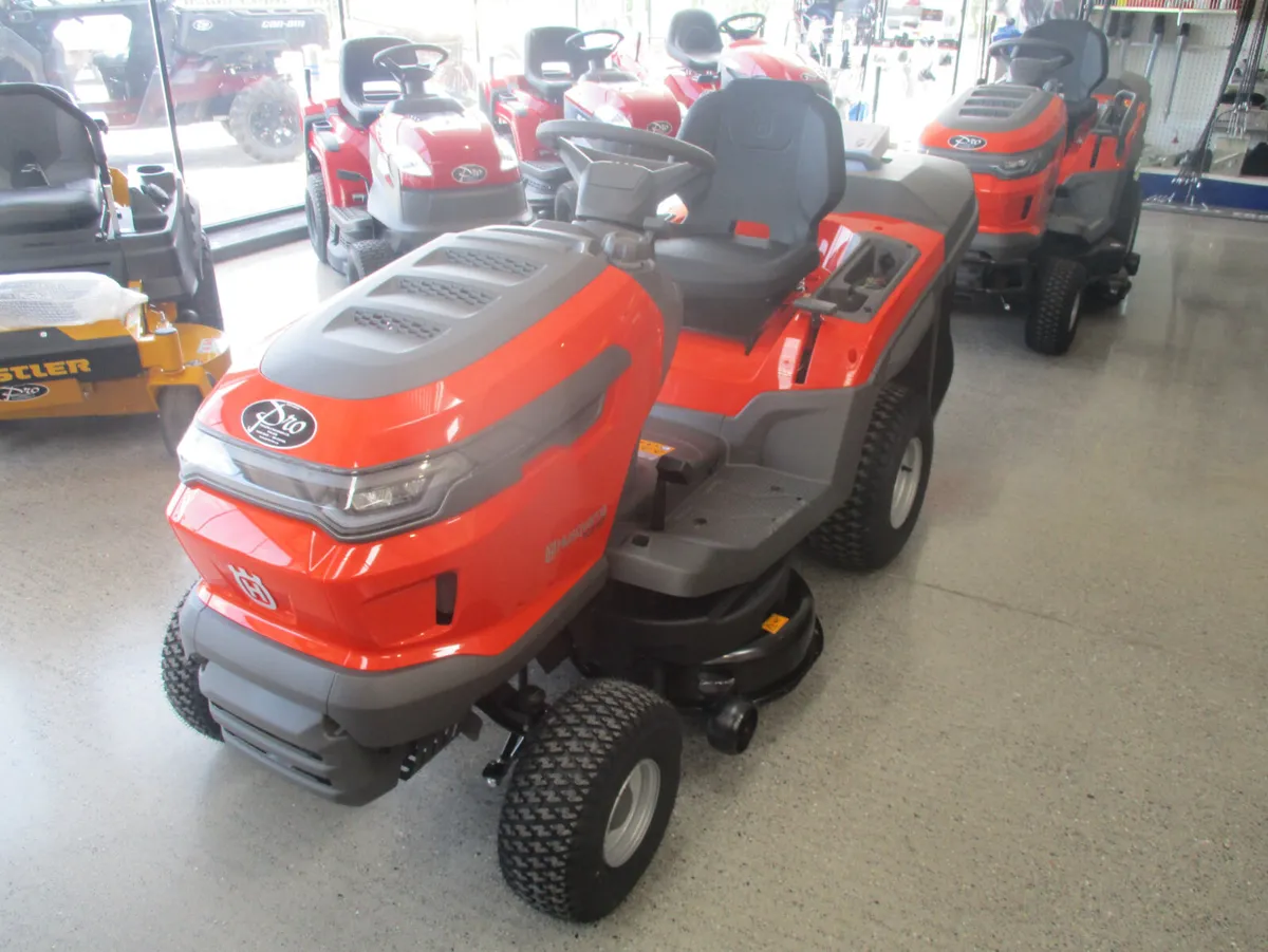 Husqvarna tractor mower TC 215 T - Image 2